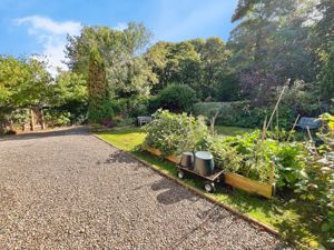 Gardens- click for photo gallery